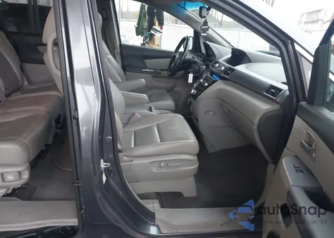 2011 Honda Odyssey Touring/Touring Elite from USA, damaged, VIN 5FNRL5H99BB047305